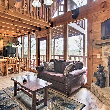 Sevierville Sanctuary Hot Tub, Pool Table And Deck! المظهر الخارجي الصورة