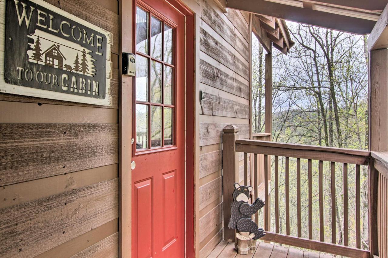 Sevierville Sanctuary Hot Tub, Pool Table And Deck! المظهر الخارجي الصورة